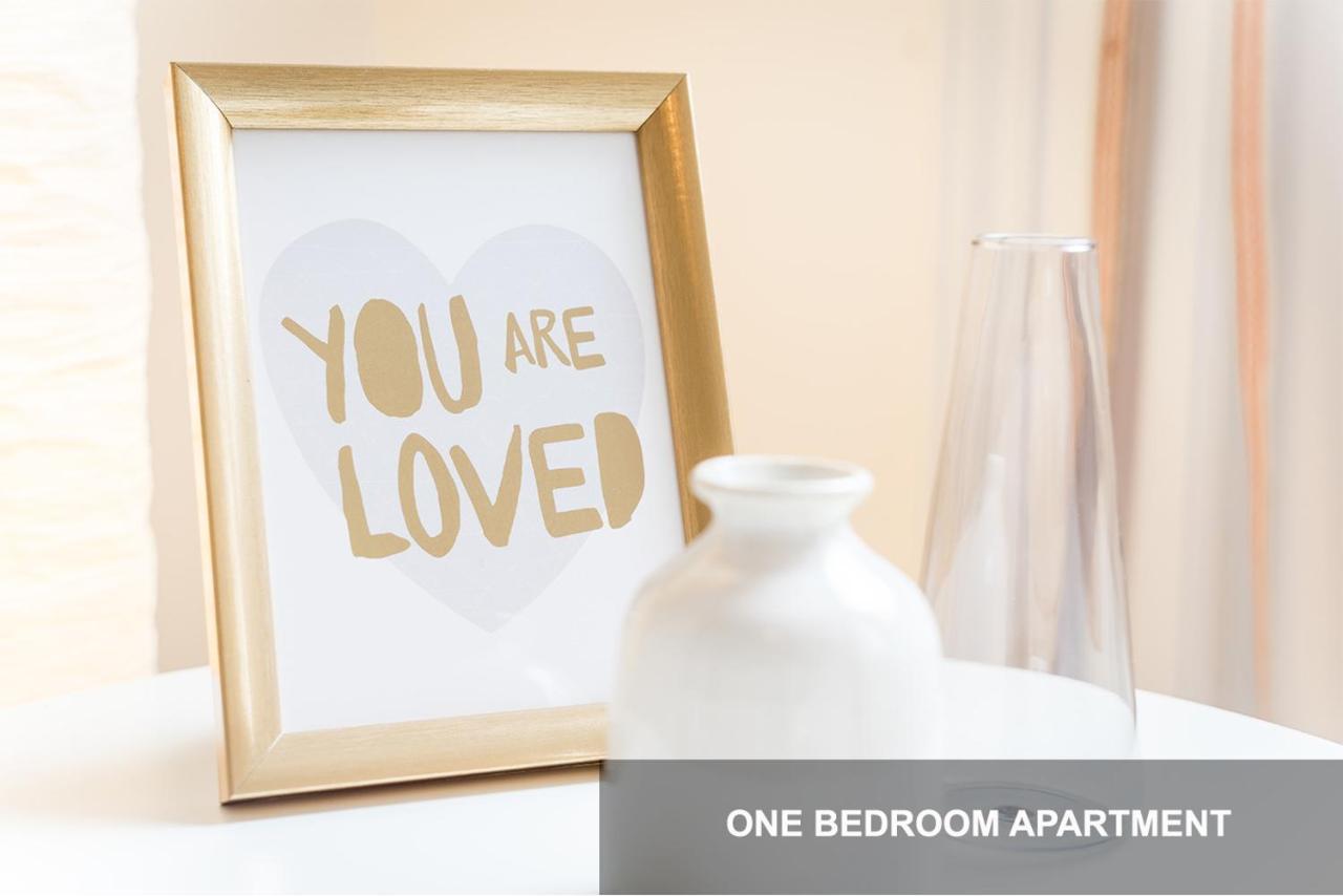 Bpr Art Of Rainbow Apartments Budapest Luaran gambar